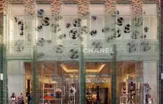 藝術(shù)圈 | 他花12億建菜市場，又給香奈兒造了座水晶屋