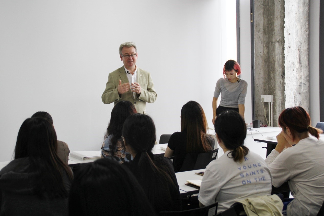 全英第一珠寶學(xué)院院長(zhǎng)Stephen教授上海見(jiàn)面會(huì)