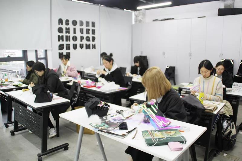 13: 30 創意測試開始