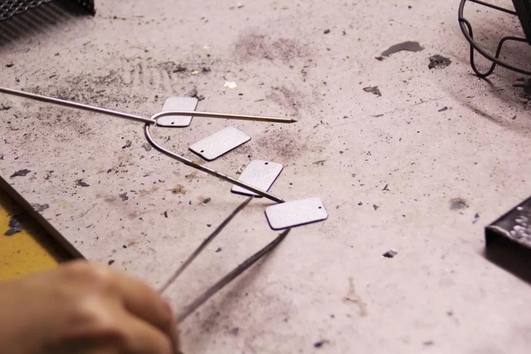 13: 30 考生家長體驗琺瑯制作