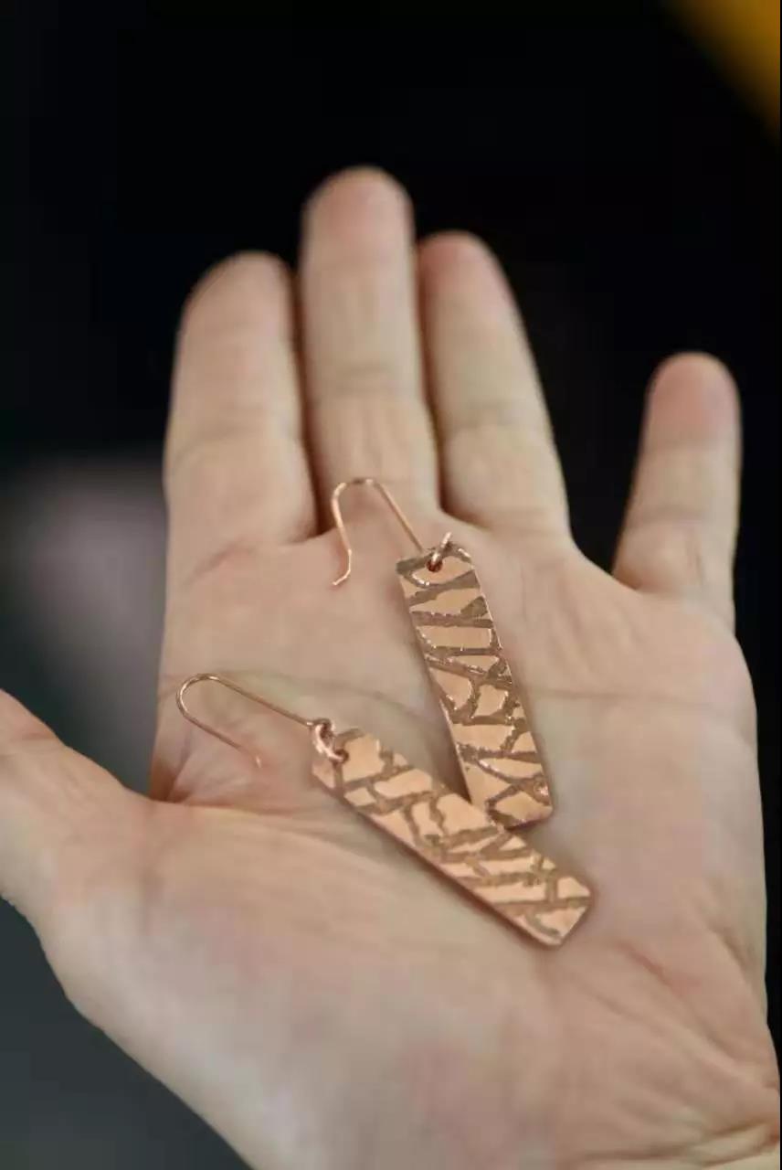 金屬酸蝕耳環(huán)