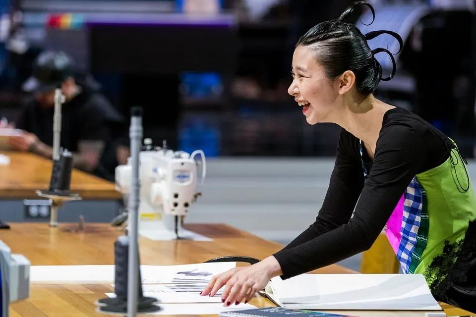 畢業(yè)于CSM的中國設(shè)計(jì)師Angel Chen