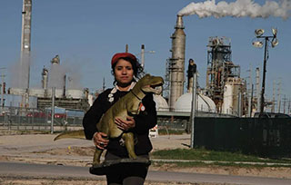 書籍推薦 | 五本AIVA特選當(dāng)代藝術(shù)理論書籍，抱著書本度過這個(gè)冬天吧！